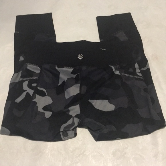 Athleta Black/Gray Workout Pants - Sz S - Picture 2 of 7